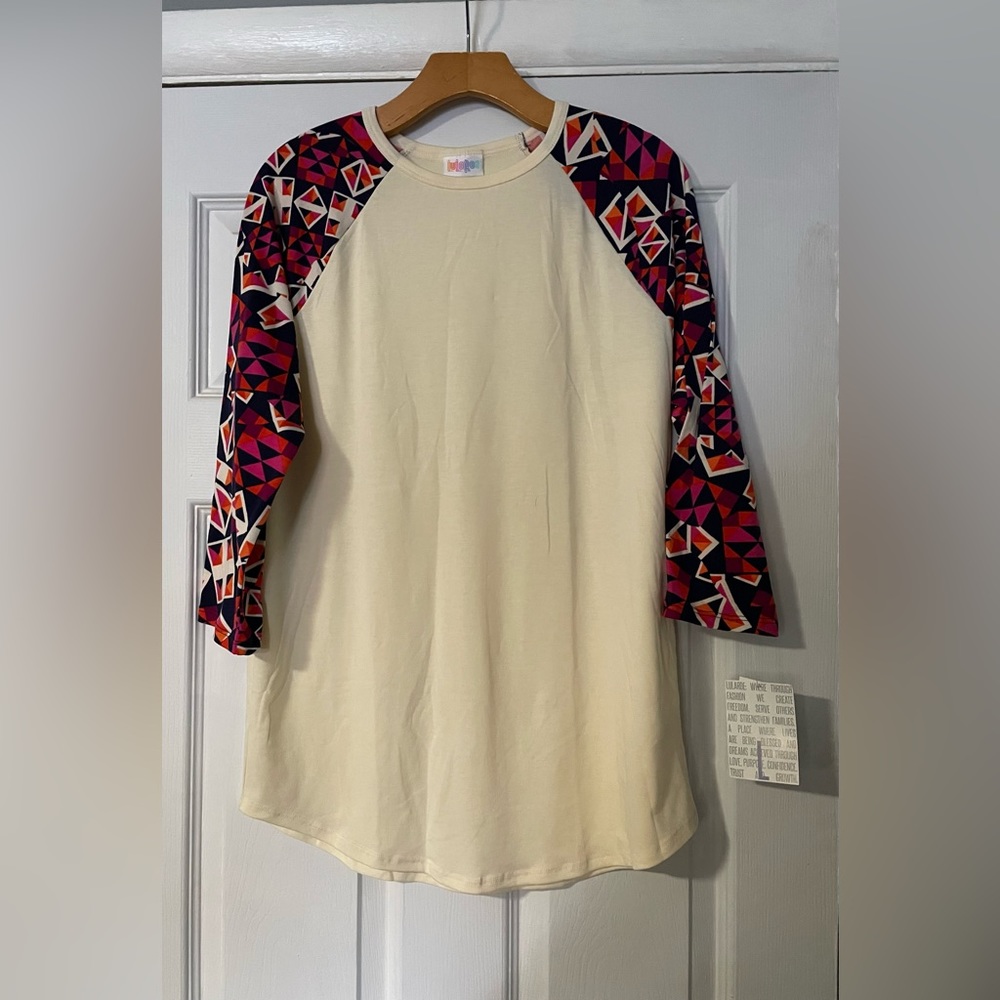 LuLaRoe Cream and Reds Randy size Large.